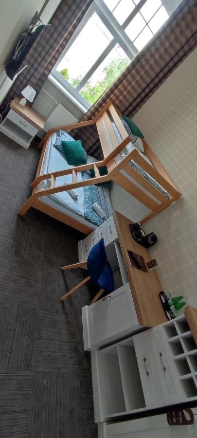Hostel Night O'Clock Opole Exterior foto